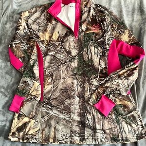 Women’s long sleeve